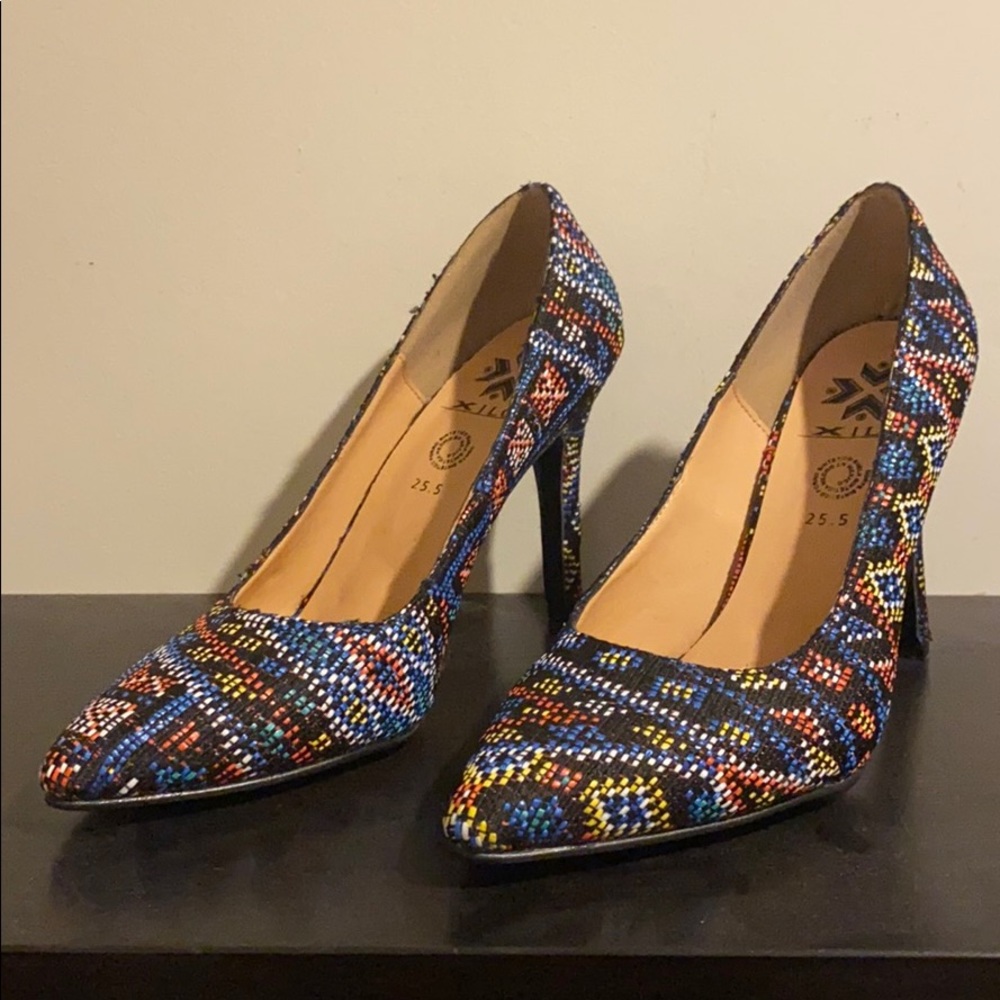 Xilo woven pumps stitching embroider